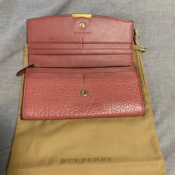 Authentic Burberry Pink Leather Wallet - Picture 2 of 10